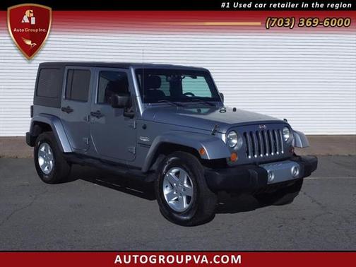 2013 Jeep Wrangler Unlimited Sahara