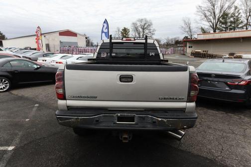 2005 Chevrolet Silverado 2500 LT H/D Crew Cab