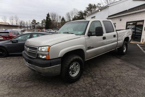 2005 Chevrolet Silverado 2500 LT H/D Crew Cab