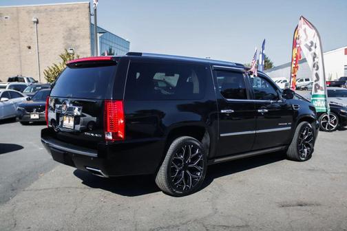 2013 Cadillac Escalade ESV Sport Platinum