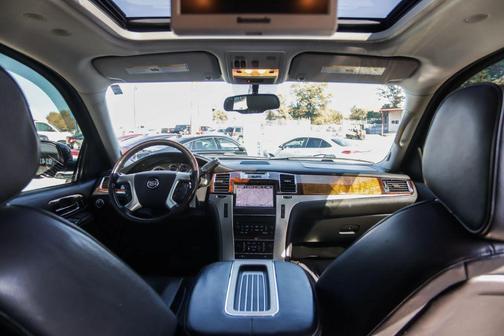 2013 Cadillac Escalade ESV Sport Platinum