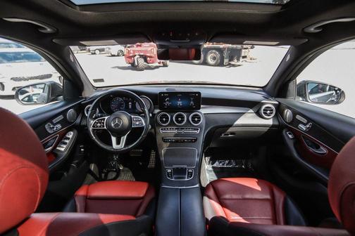 2021 Mercedes-Benz GLC 300 4MATIC