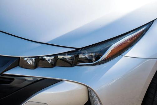 2021 Toyota Prius Prime LE