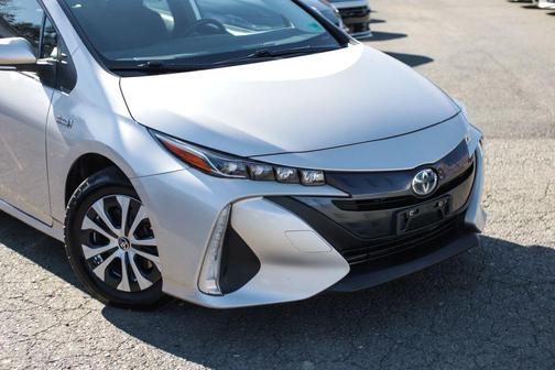 2021 Toyota Prius Prime LE