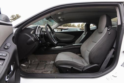 2015 Chevrolet Camaro 2LS