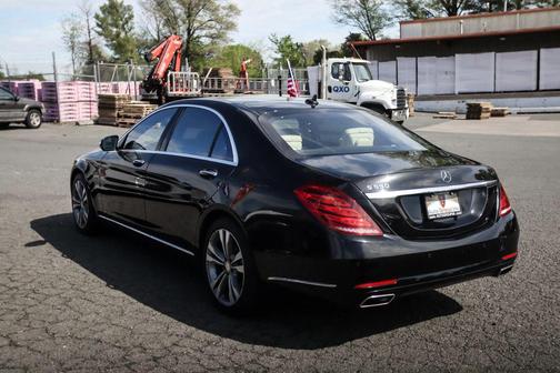 Black 2017 Mercedes-Benz S-Class S 550 Sedan 4D