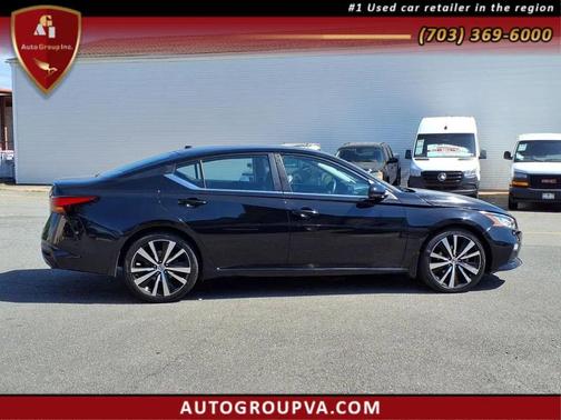 2021 Nissan Altima SR FWD