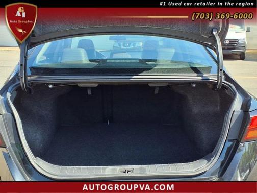 2021 Nissan Altima SR FWD