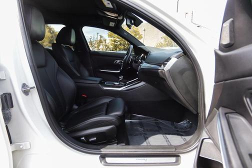 2022 BMW 330 330i Sedan 4D