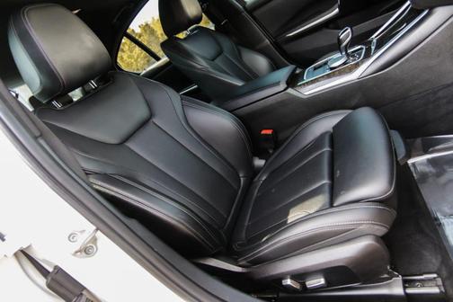 2022 BMW 330 330i Sedan 4D