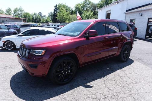 Red 2021 Jeep Grand Cherokee Laredo