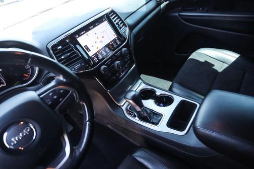 Red 2021 Jeep Grand Cherokee Laredo