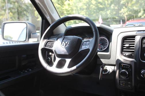 2016 RAM 1500 Tradesman/Express