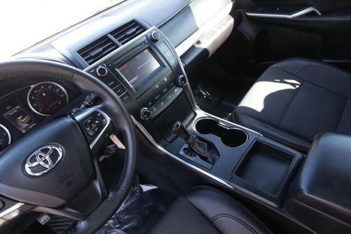 2017 Toyota Camry XLE