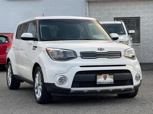 2019 Kia Soul +