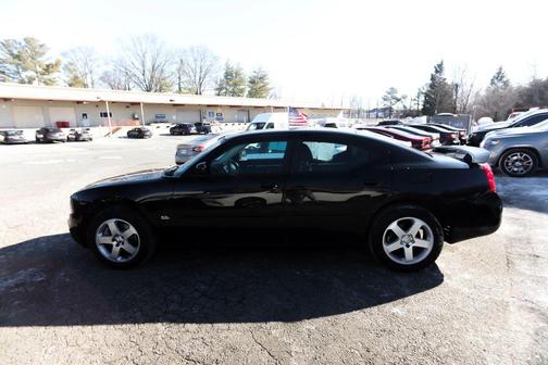 2010 Dodge Charger SE