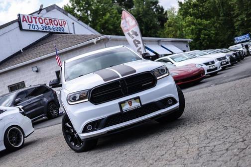 White 2018 Dodge Durango GT
