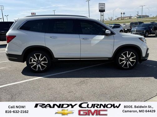 2019 Honda Pilot Touring 8-Passenger