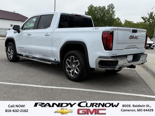 Glacier White Tricoat 2026 GMC Sierra 1500 SLT