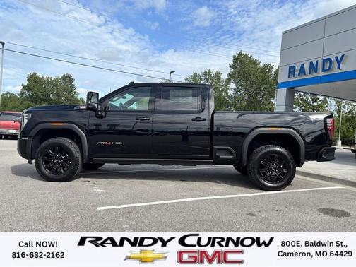 2025 GMC Sierra 2500 AT4