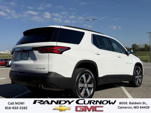 2023 Chevrolet Traverse LT Leather