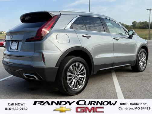 2025 Cadillac XT4 Premium Luxury