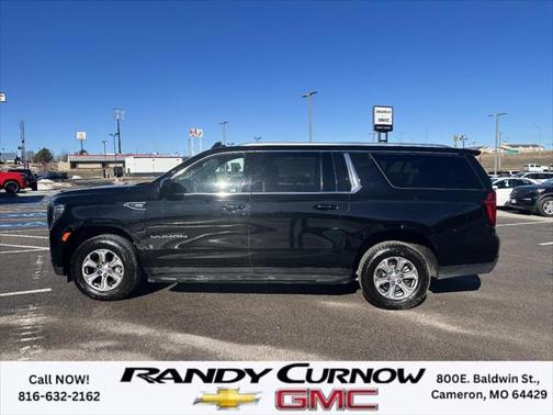 2023 GMC Yukon XL SLE