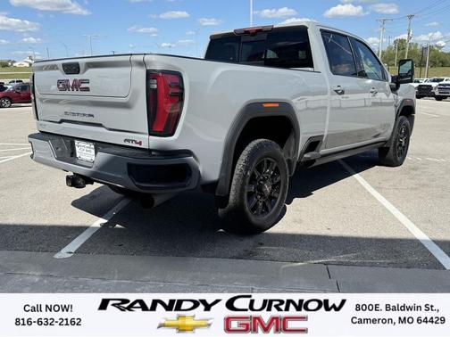 2024 GMC Sierra 2500 AT4