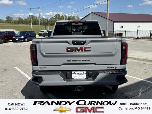 2024 GMC Sierra 2500 AT4