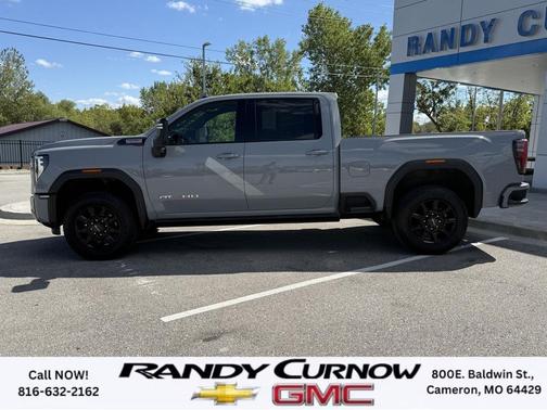 2024 GMC Sierra 2500 AT4