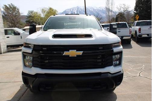 2024 Chevrolet Silverado 3500 WT