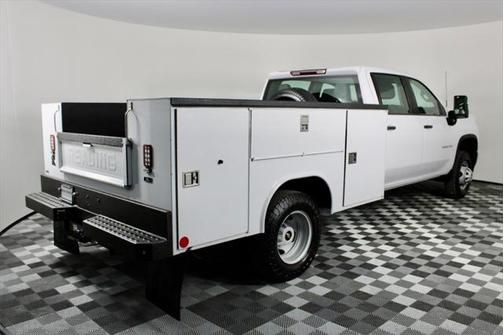 2023 Chevrolet Silverado 3500 WT