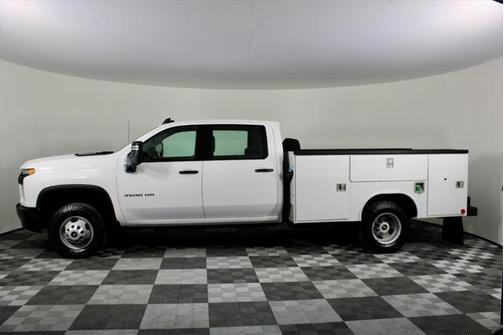 2023 Chevrolet Silverado 3500 WT