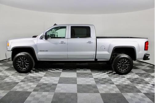 2017 GMC Sierra 2500 SLE