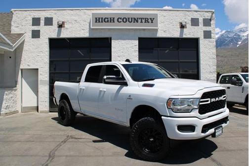 2022 RAM 2500 Big Horn Crew Cab 4x4 6'4' Box