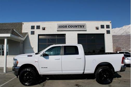 2022 RAM 2500 Big Horn Crew Cab 4x4 6'4' Box