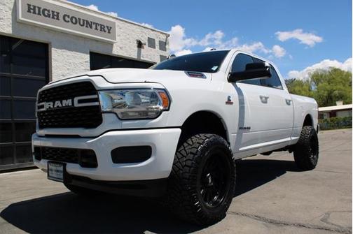 2022 RAM 2500 Big Horn Crew Cab 4x4 6'4' Box