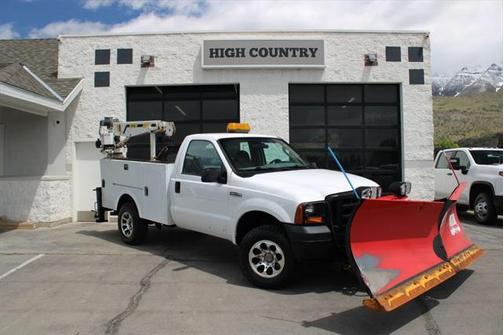 2006 Ford F-350 XL Crew Cab