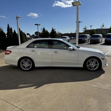 2013 Mercedes-Benz E-Class 4MATIC
