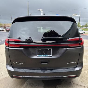 2023 Chrysler Pacifica Limited