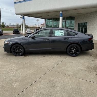 2025 Honda Accord Sport SE 1.5T