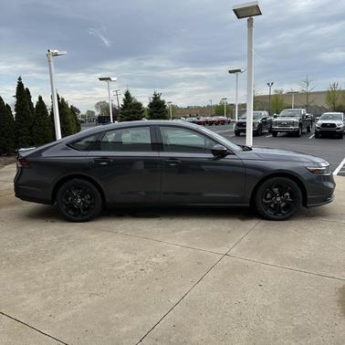 2025 Honda Accord Sport SE 1.5T