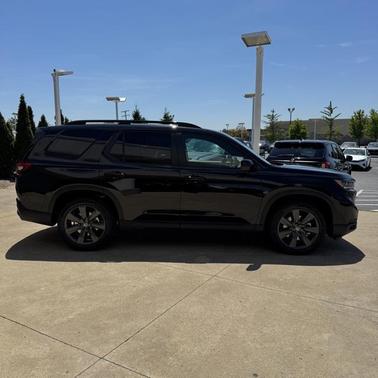 2025 Honda Pilot Sport