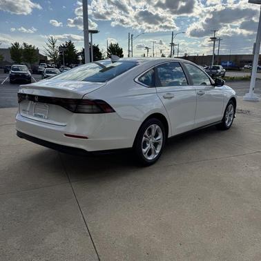 2025 Honda Accord LX 1.5T