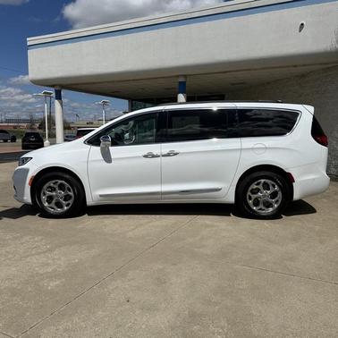 2022 Chrysler Pacifica Limited
