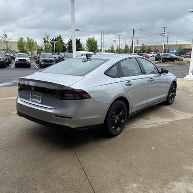 2025 Honda Accord Sport SE 1.5T