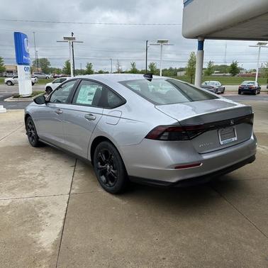 2025 Honda Accord Sport SE 1.5T