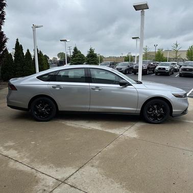 2025 Honda Accord Sport SE 1.5T