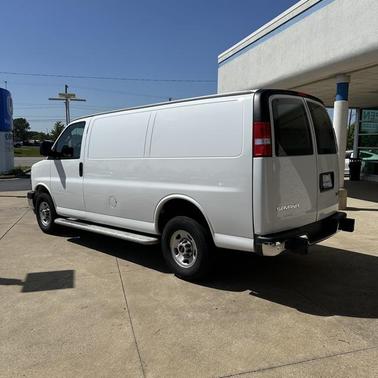 2023 GMC Savana 2500 Work Van