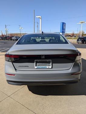 2025 Honda Accord Sport SE 1.5T